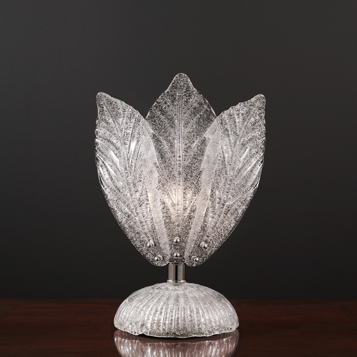 Επιτραπέζιο φωτιστικό με κρυστάλλινα φύλλα Μουράνο STELLA table lamp with Murano crystal leaves