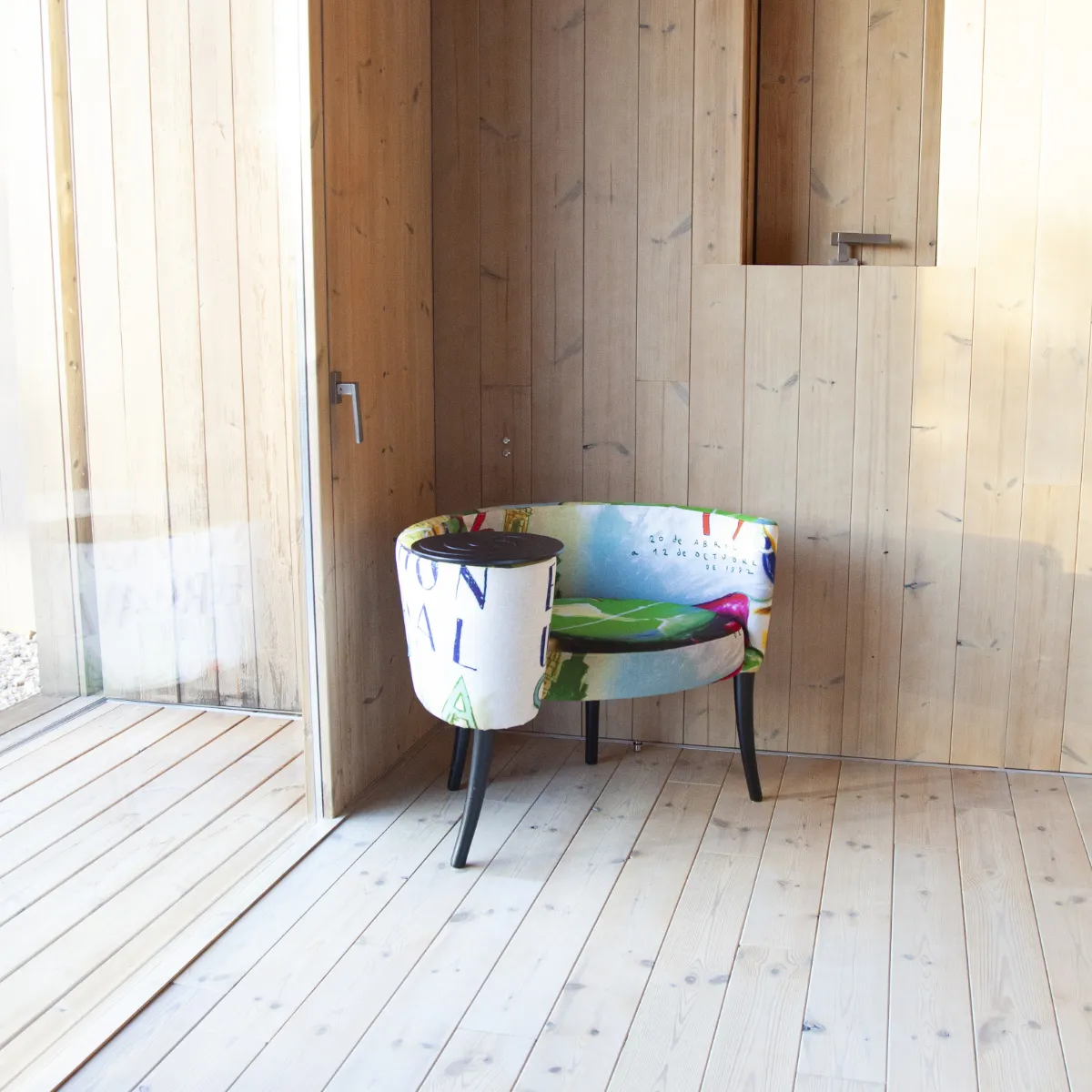 πολυθρόνα κουτσομπόλα LA CARACOLA upholstered furniture